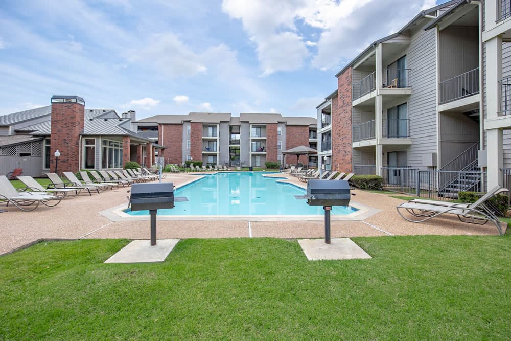 to Woodscape Apartments, Best Apartments OKC, OKC Apartments Homes