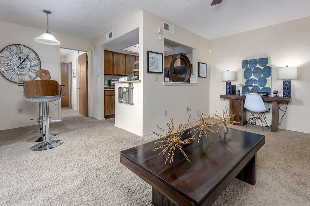 to Woodscape Apartments, Best Apartments OKC, OKC Apartments Homes