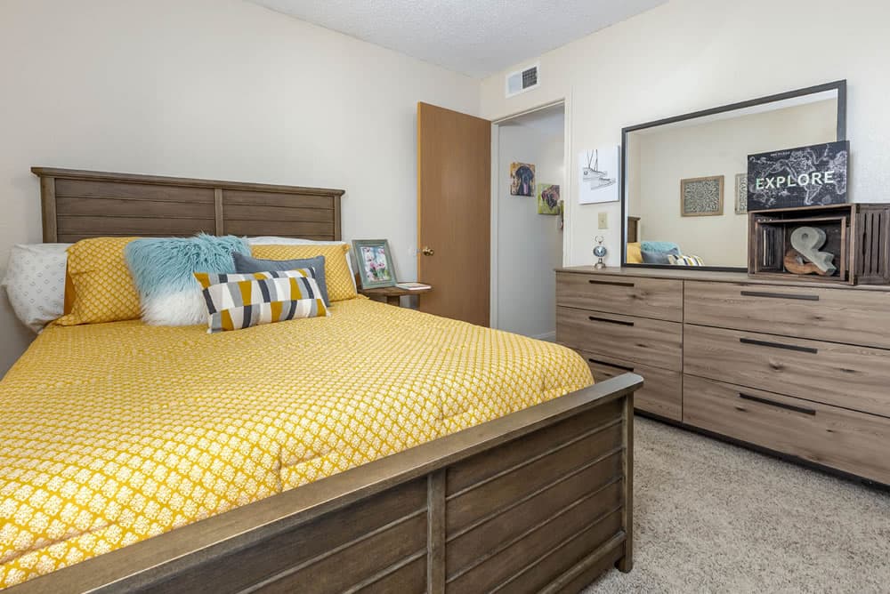 to Woodscape Apartments, Best Apartments OKC, OKC Apartments Homes